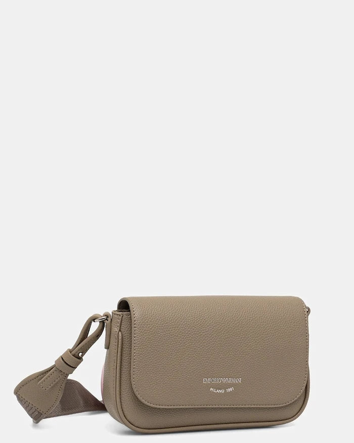 Emporio Armani kadın crossbody çanta