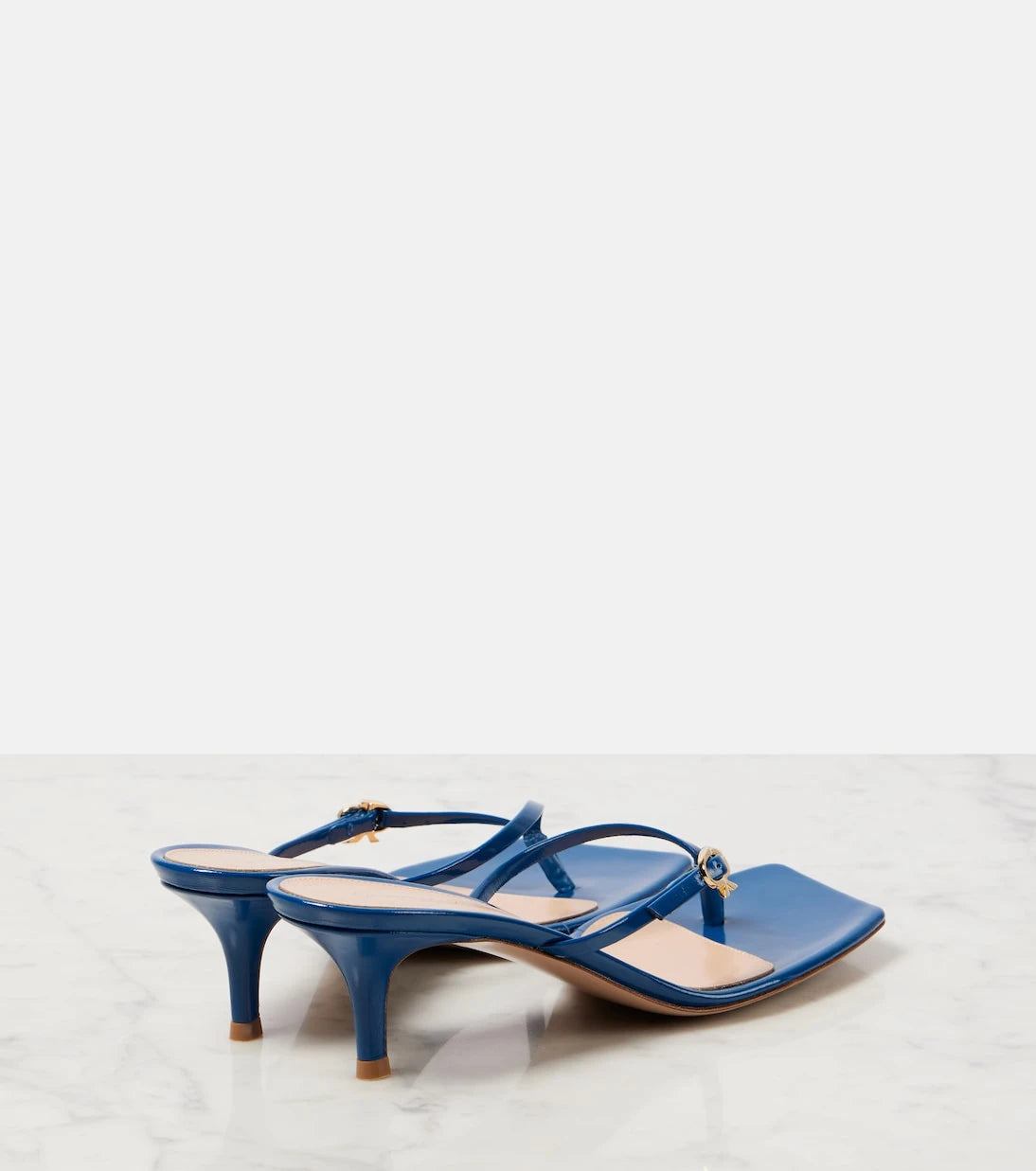 Gianvito Rossi - Ribbon patent leather thong sandals