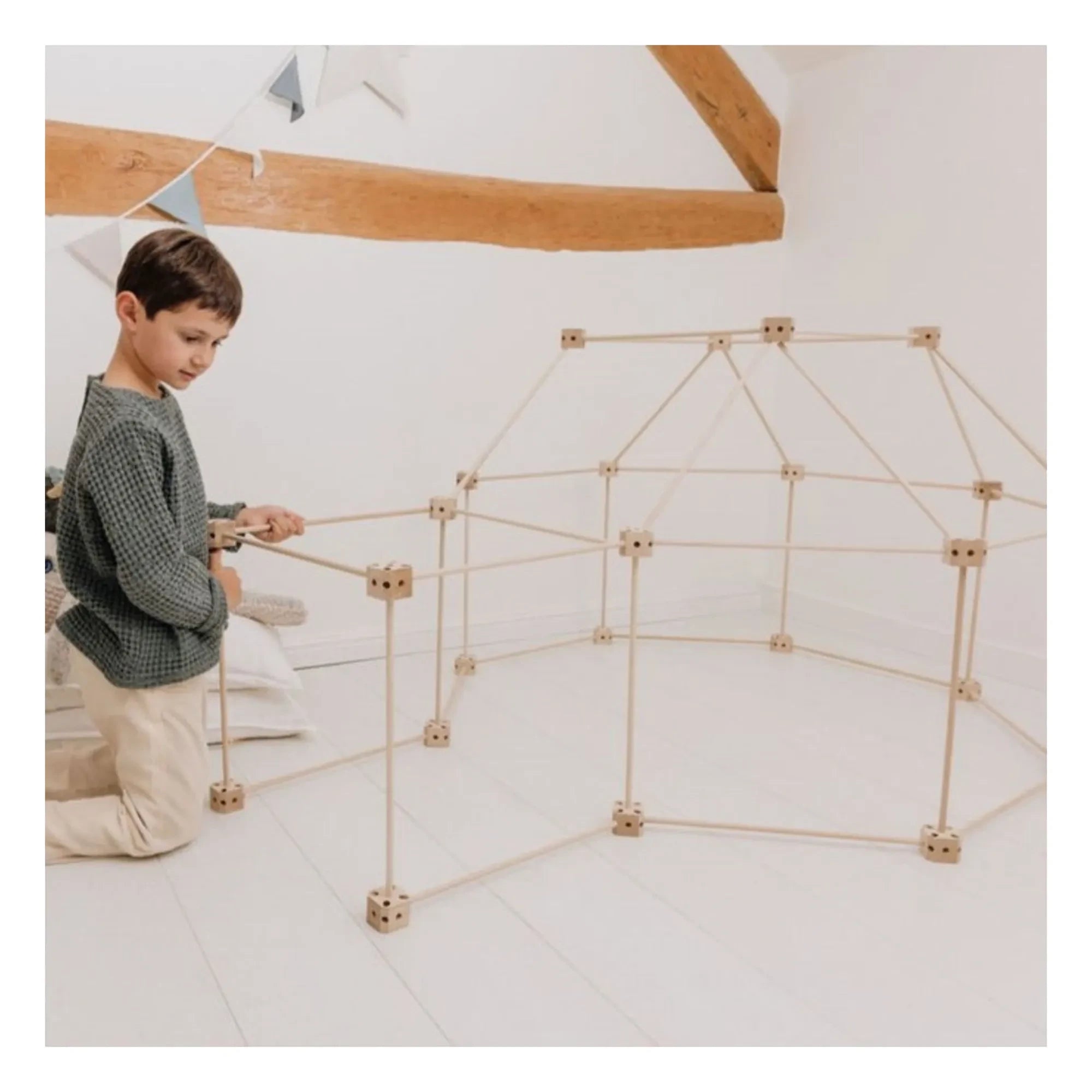 Sarbakane - Cabin to build - Squirrel Pack - 72 pieces
