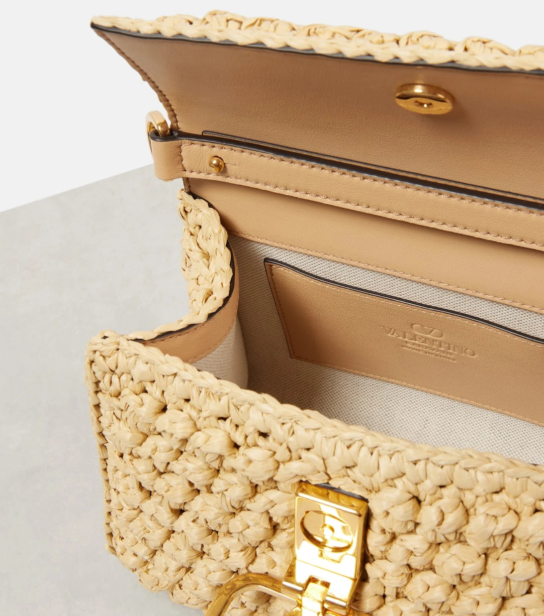Valentino Garavani - VSling Mini raffia-effect tote bag