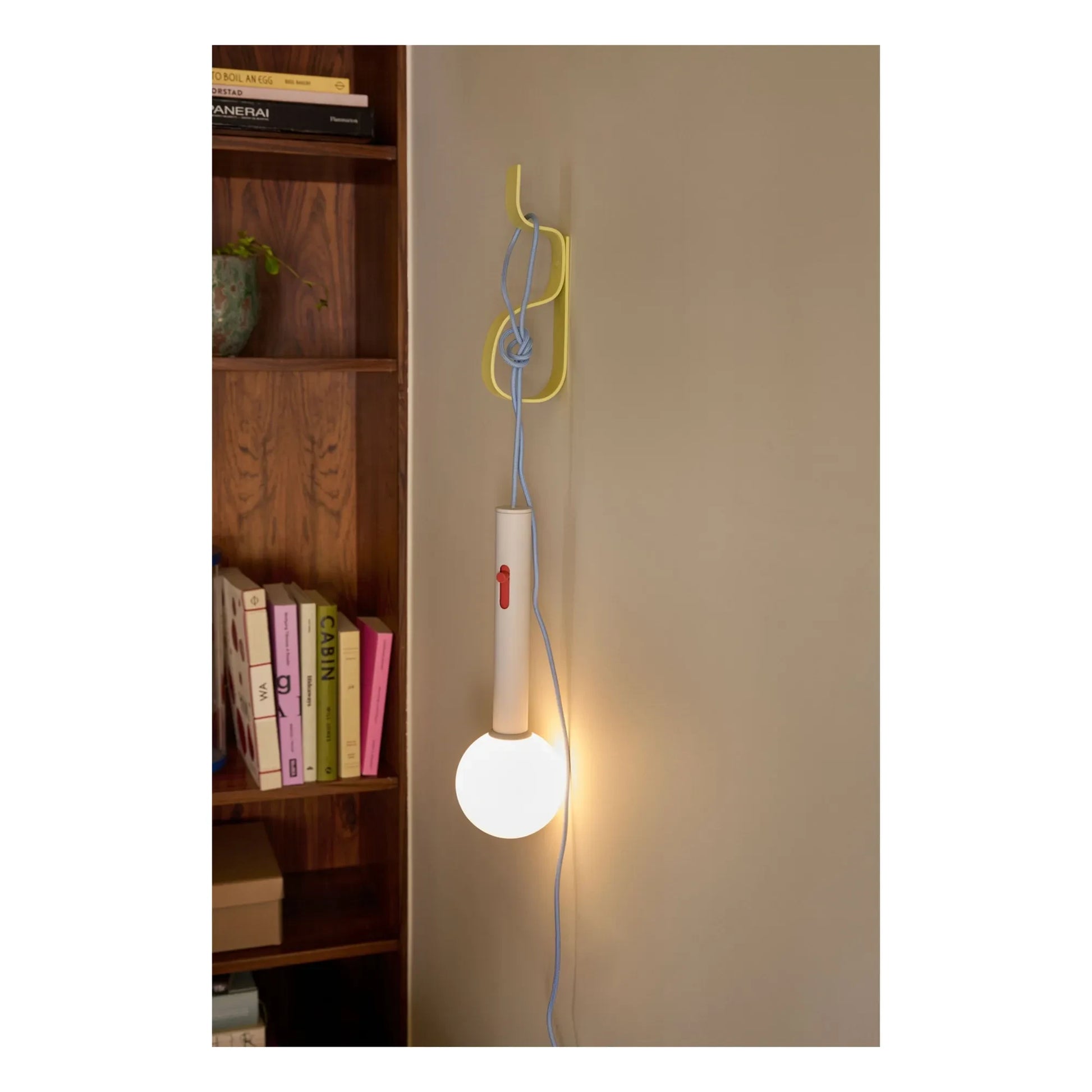 Hübsch - Nami coat hook | Yellow