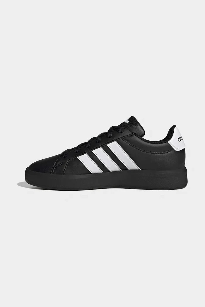 Детски маратонки adidas GRAND COURT 3.0