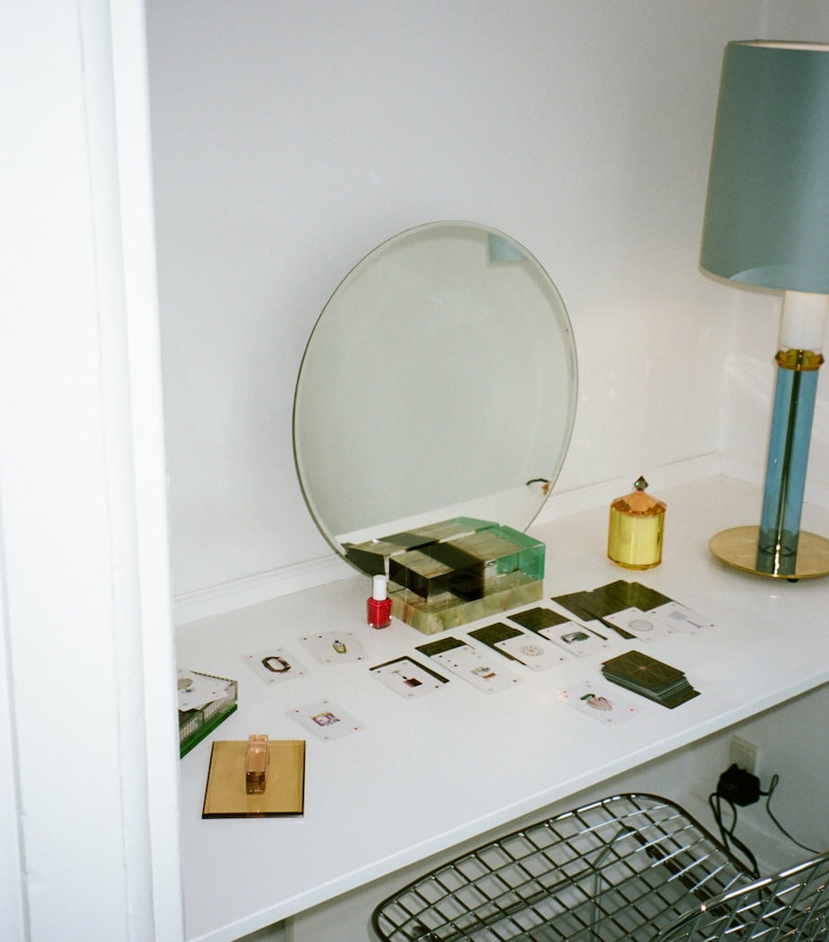 Magic Table Mirror