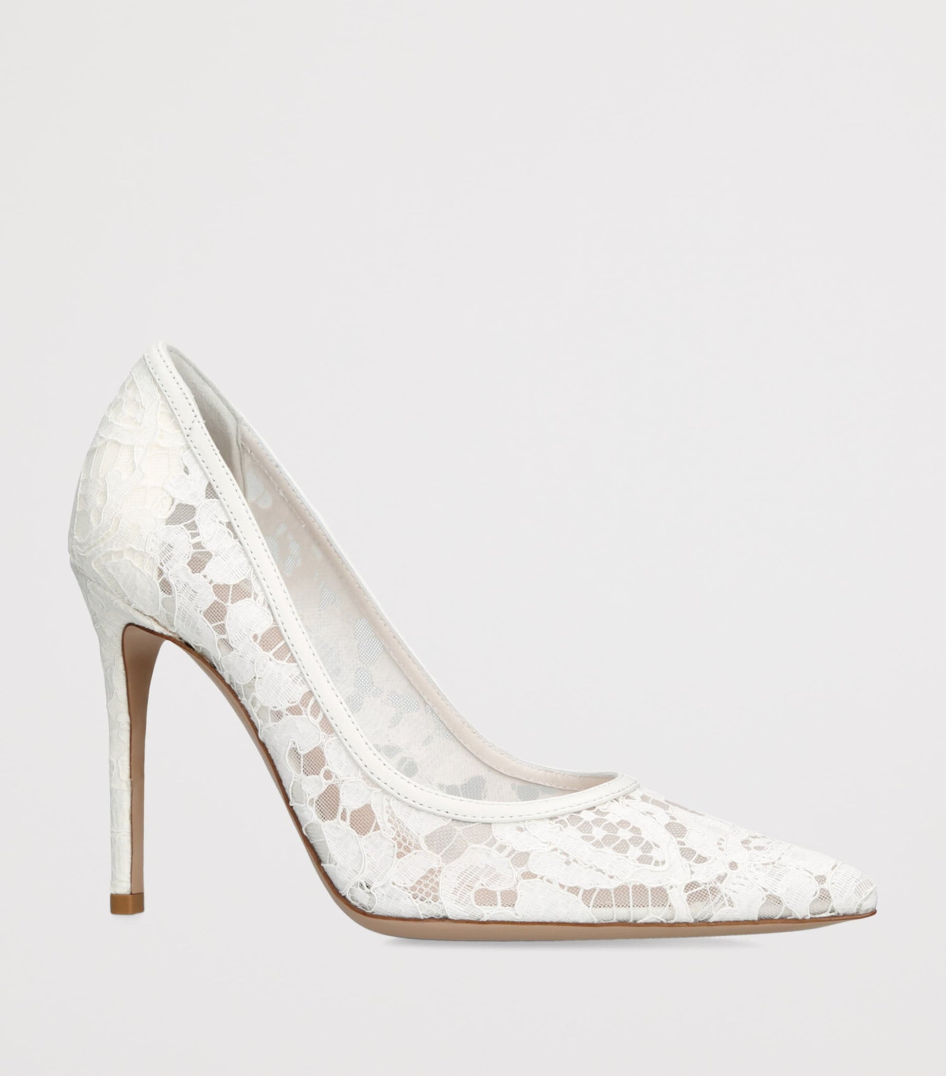 Gianvito Rossi Lace Claudia Pumps 105