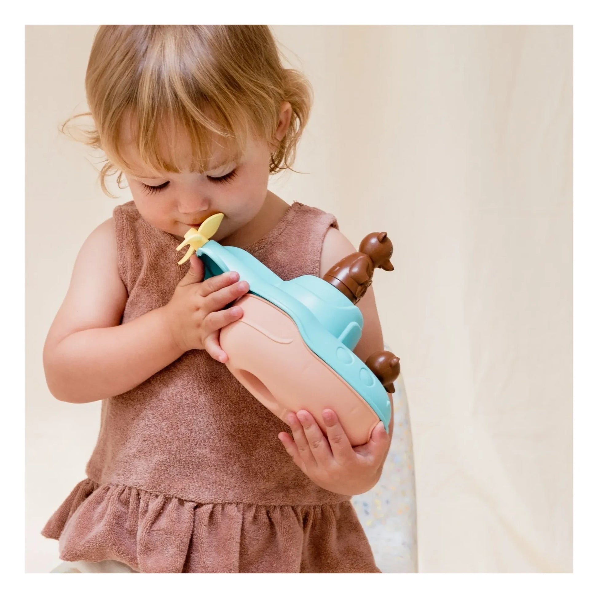 Simple - Bath submarine - Single x Little Brown Bear | Blue