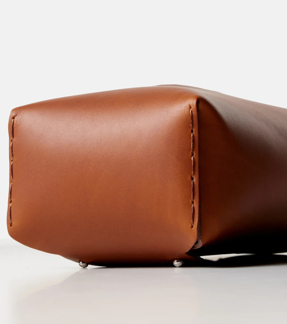 Michaël Verheyden - Niez leather tissue holder