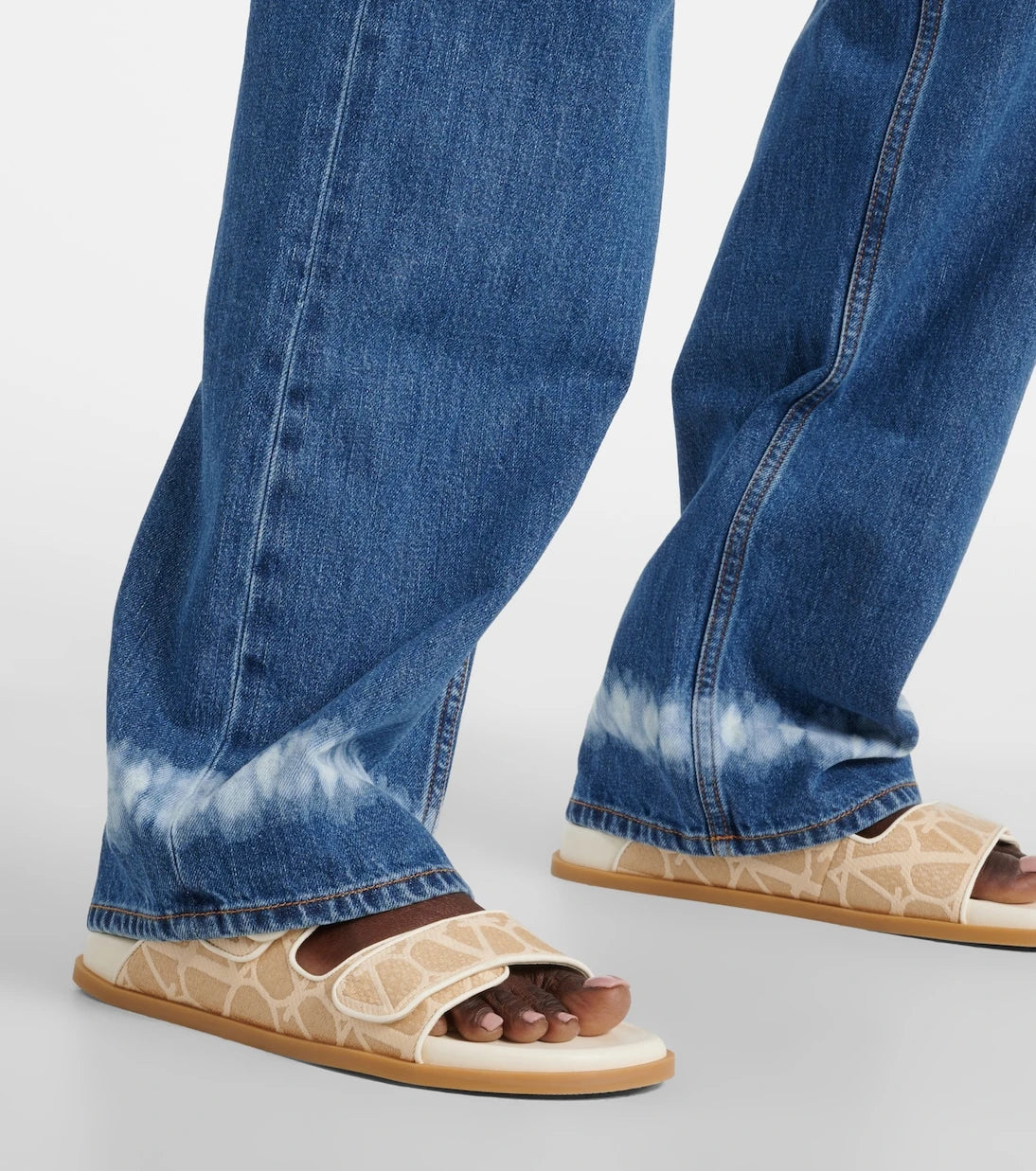 Valentino Garavani - VLogo Signature raffia slides