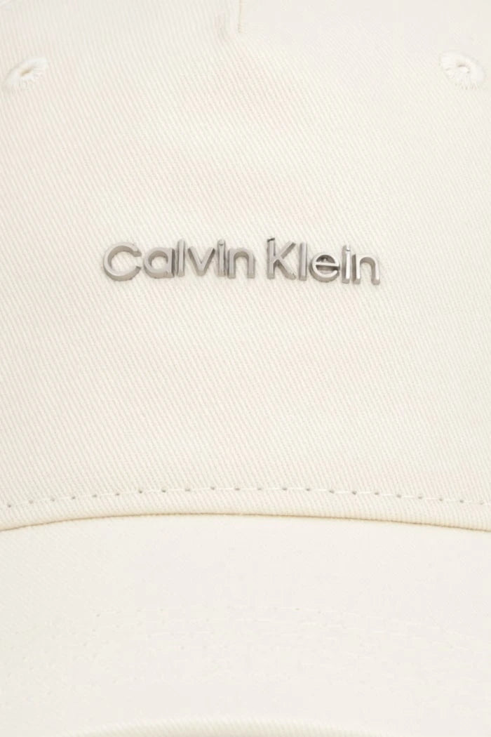 Calvin Klein pamuk бейzbol şapkası
