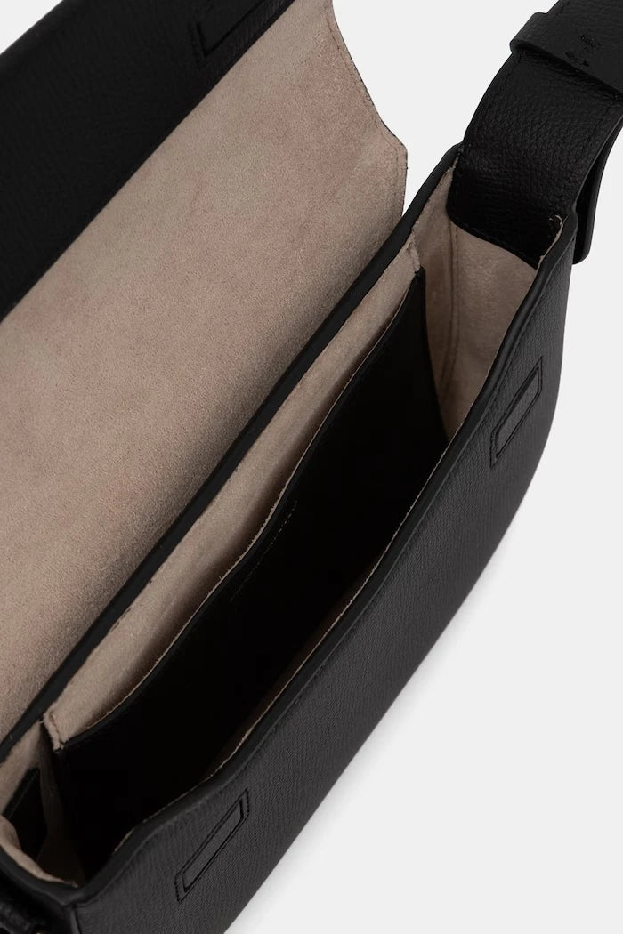 Emporio Armani kadın deri crossbody çanta
