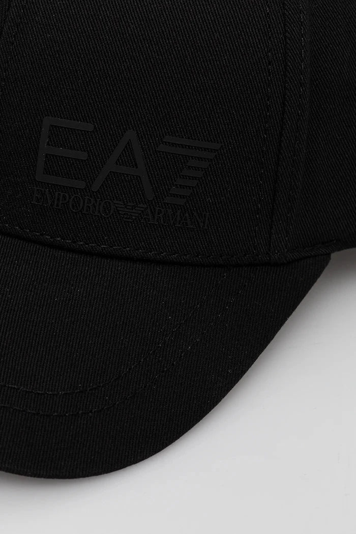EA7 Emporio Armani pamuklu siperlikli şapka