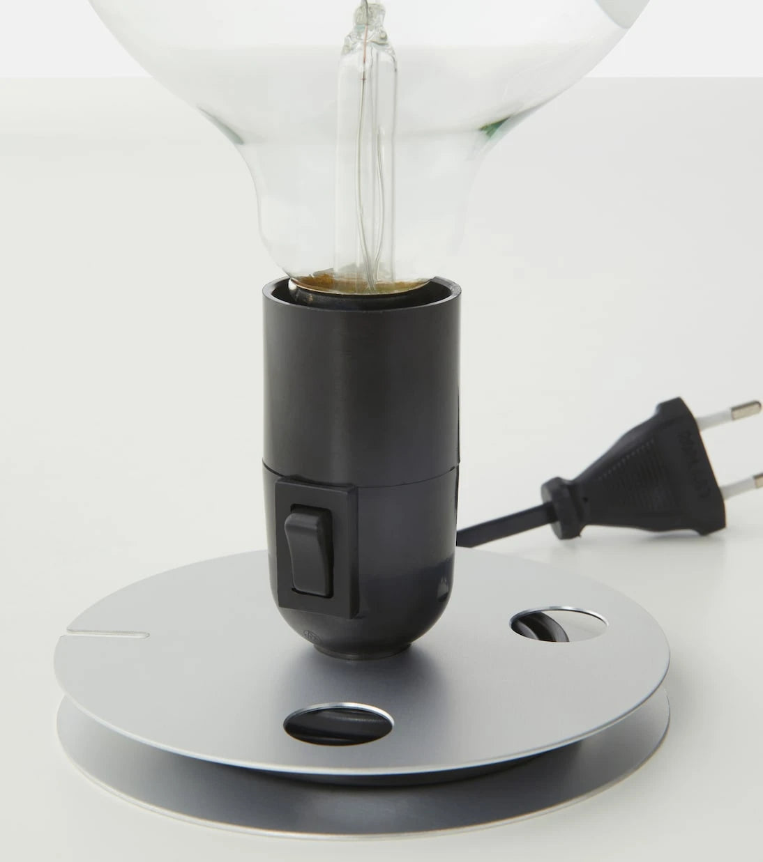 Flos - Lampadina table lamp by Achille Castiglioni, EU plug