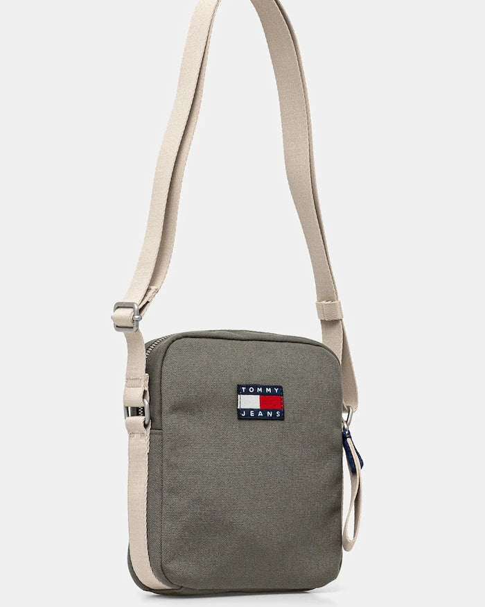 Tommy Jeans Omuz Çantası