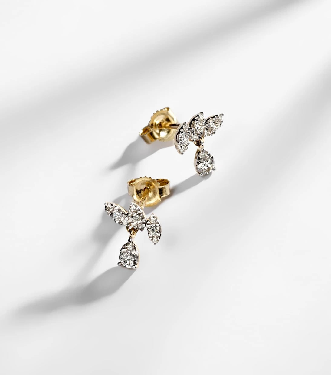 Stone and Strand - Muse Drop 10kt gold earrings with diamonds