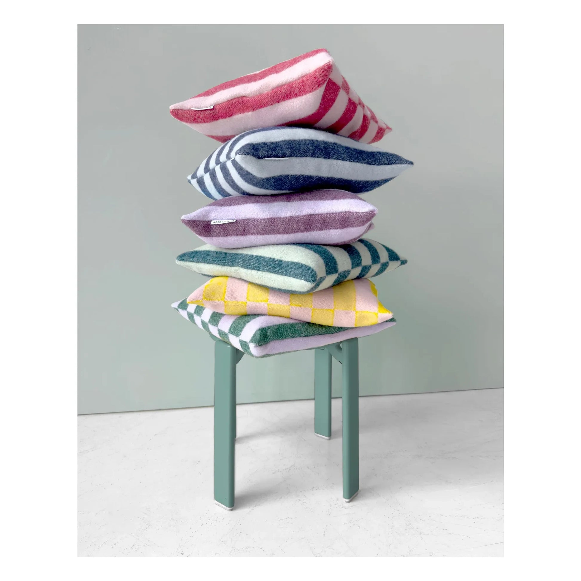 Maison Deux - Candy Wrap cushion cover | Lilac
