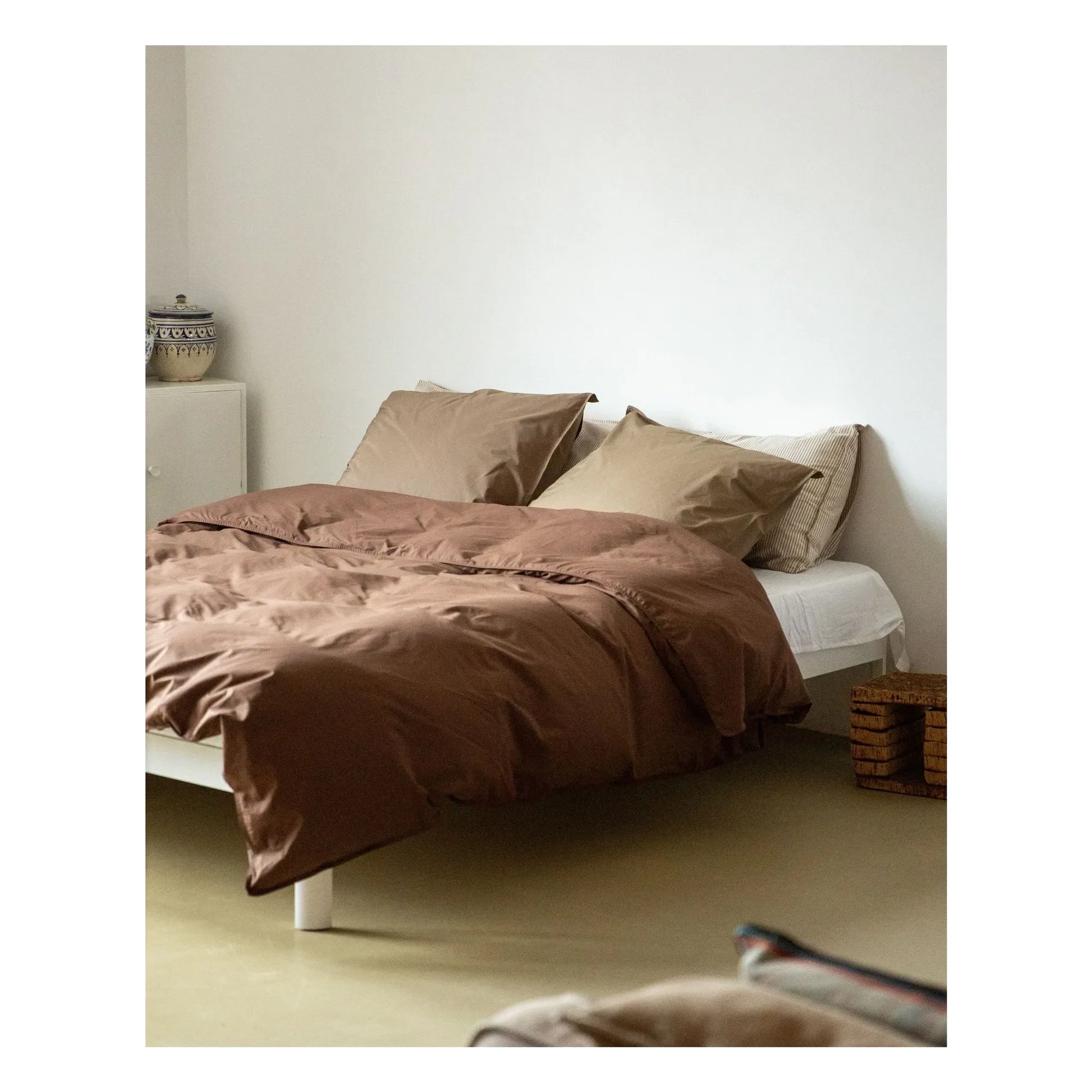 Suite 702 - Striped pillowcase in organic percale - Brown-Ecru | Brown
