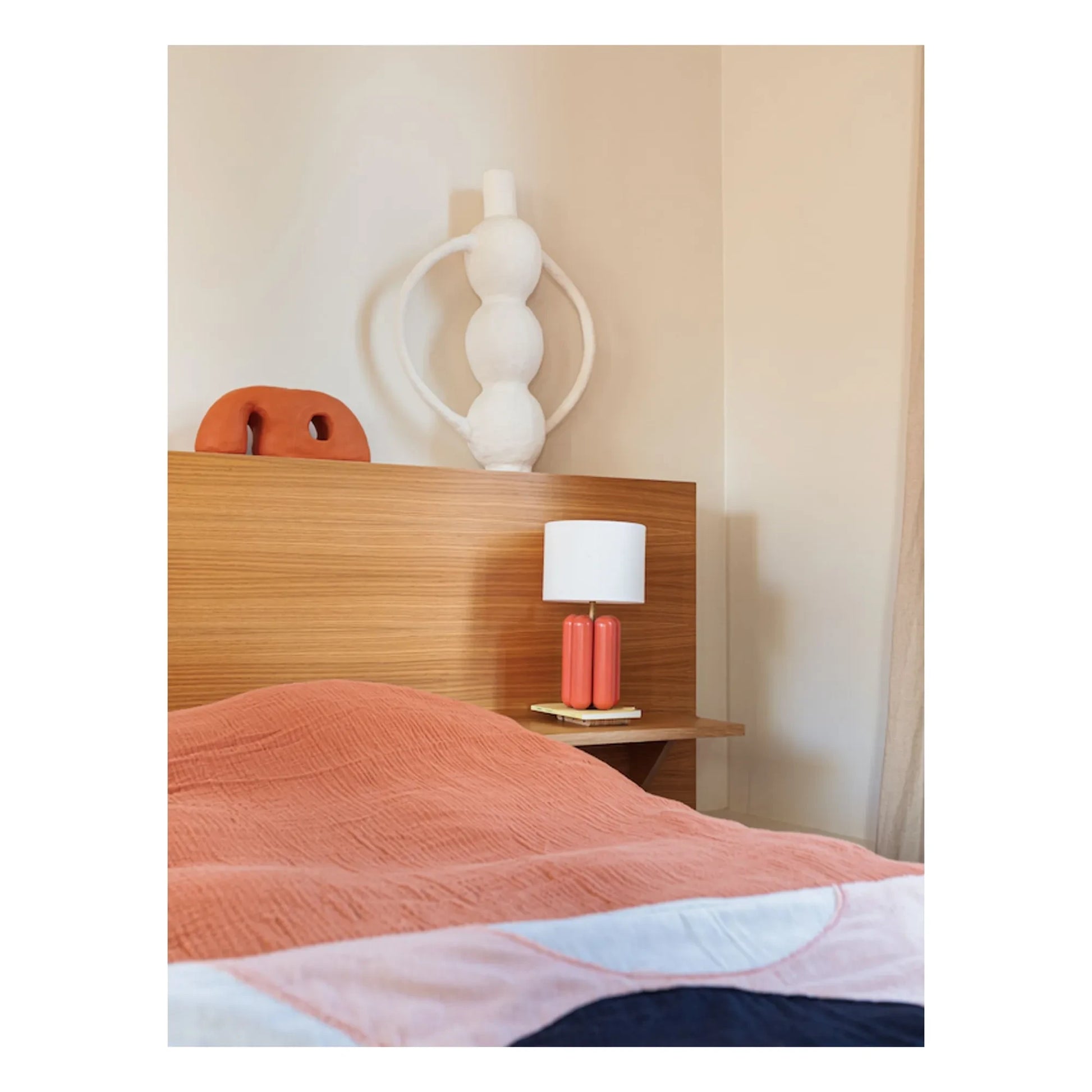 Cosin - Charlotte table lamp | Coral