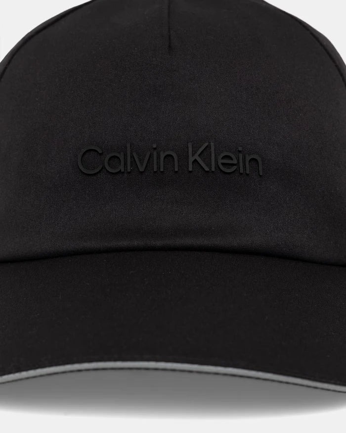 Calvin Klein trucker şapka
