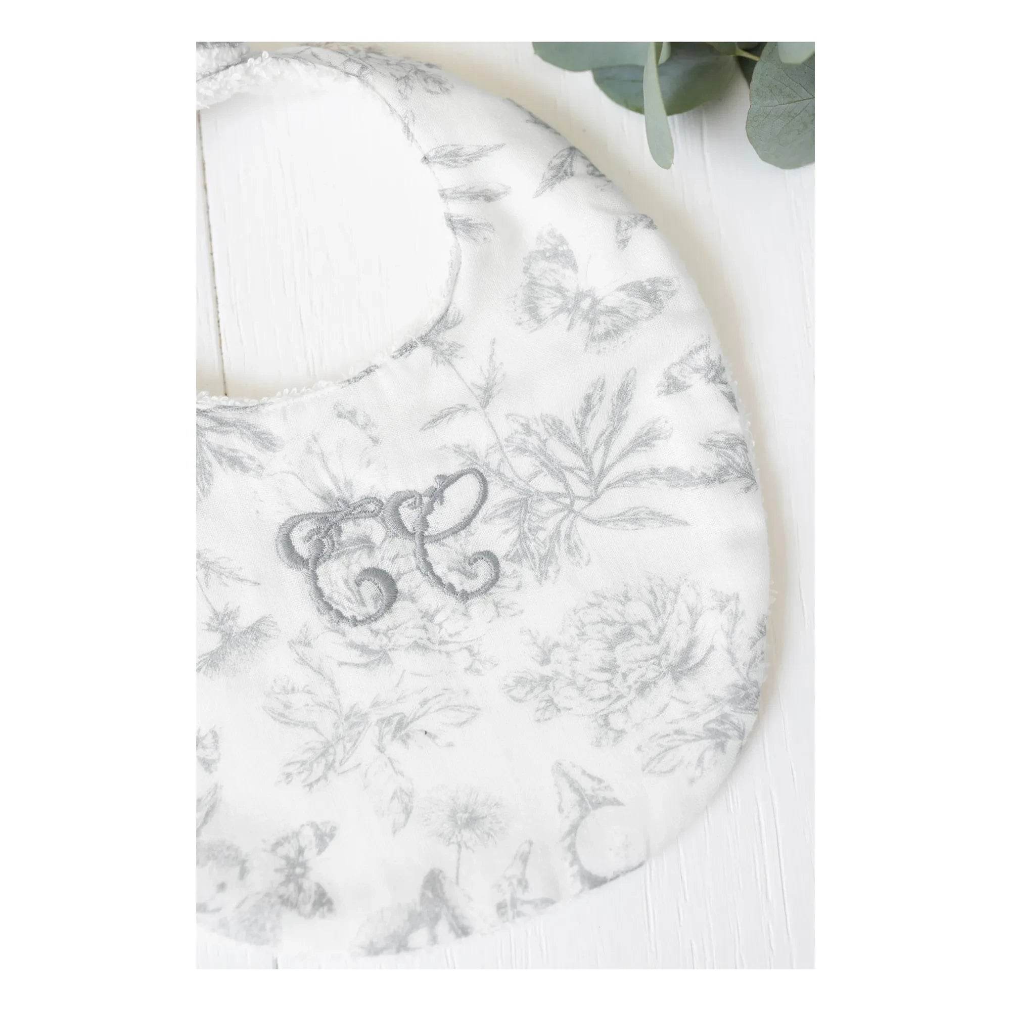 Tartine et Chocolat - Toile de Jouy Bib | Grey