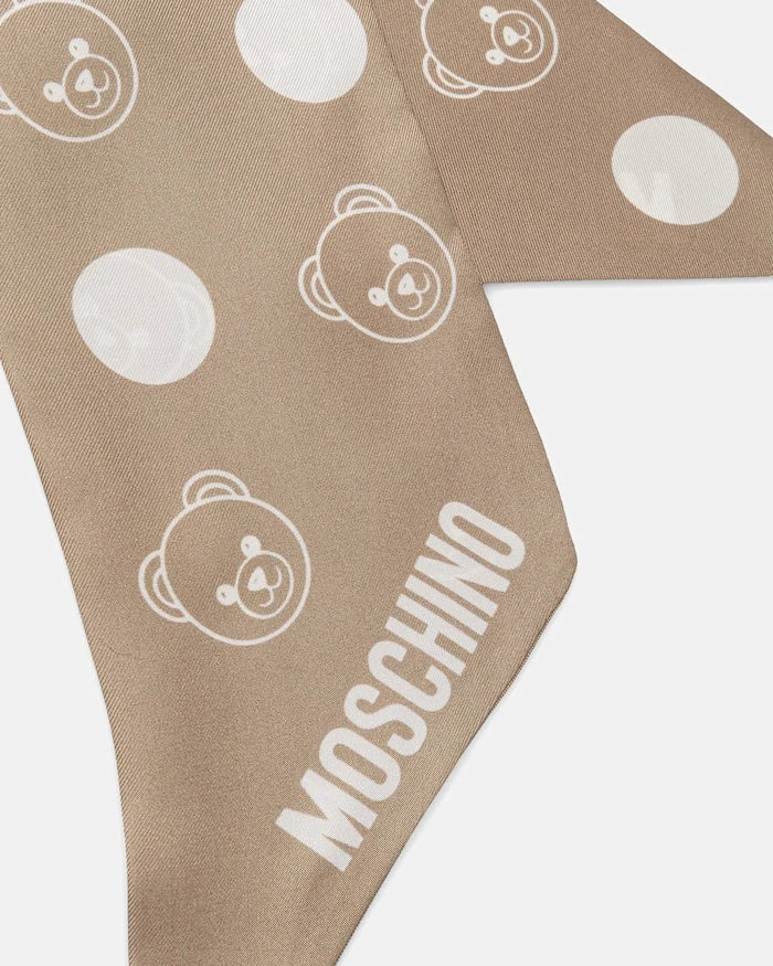 Moschino шалче дамско от коприна