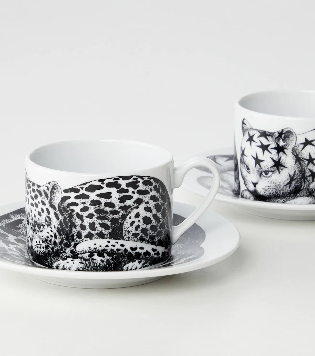 Fornasetti - High Fidelity set of 6 porcelain teacup and saucer set