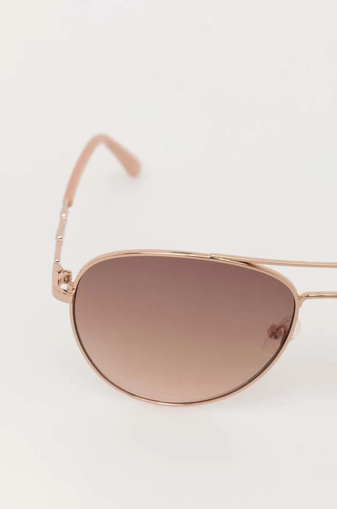 Слънчеви очила Guess