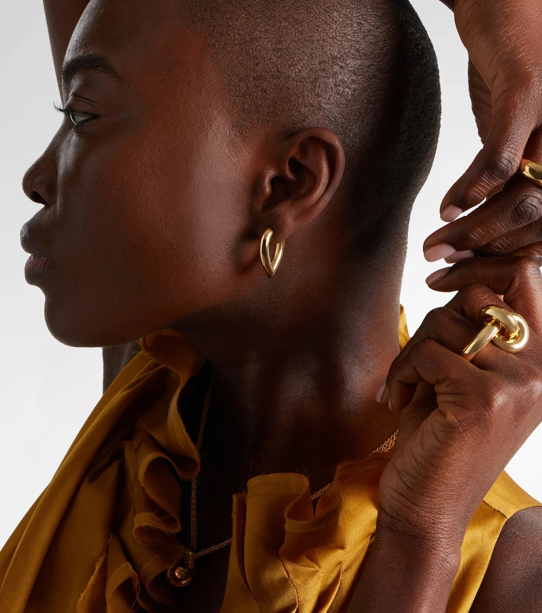 Engelbert - Drop Link Medium 18kt gold earrings