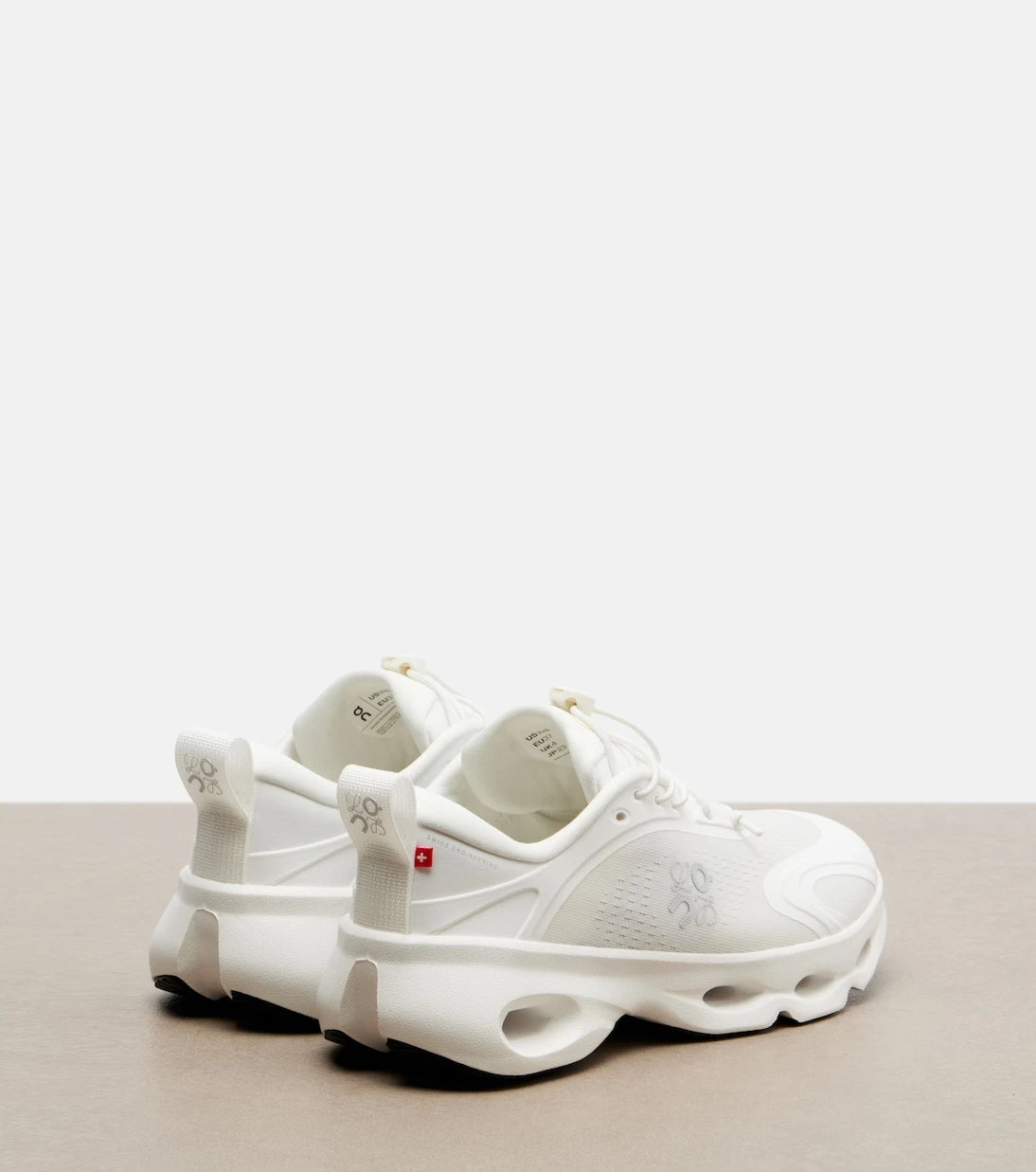 Loewe - x On Cloudsolo running shoes