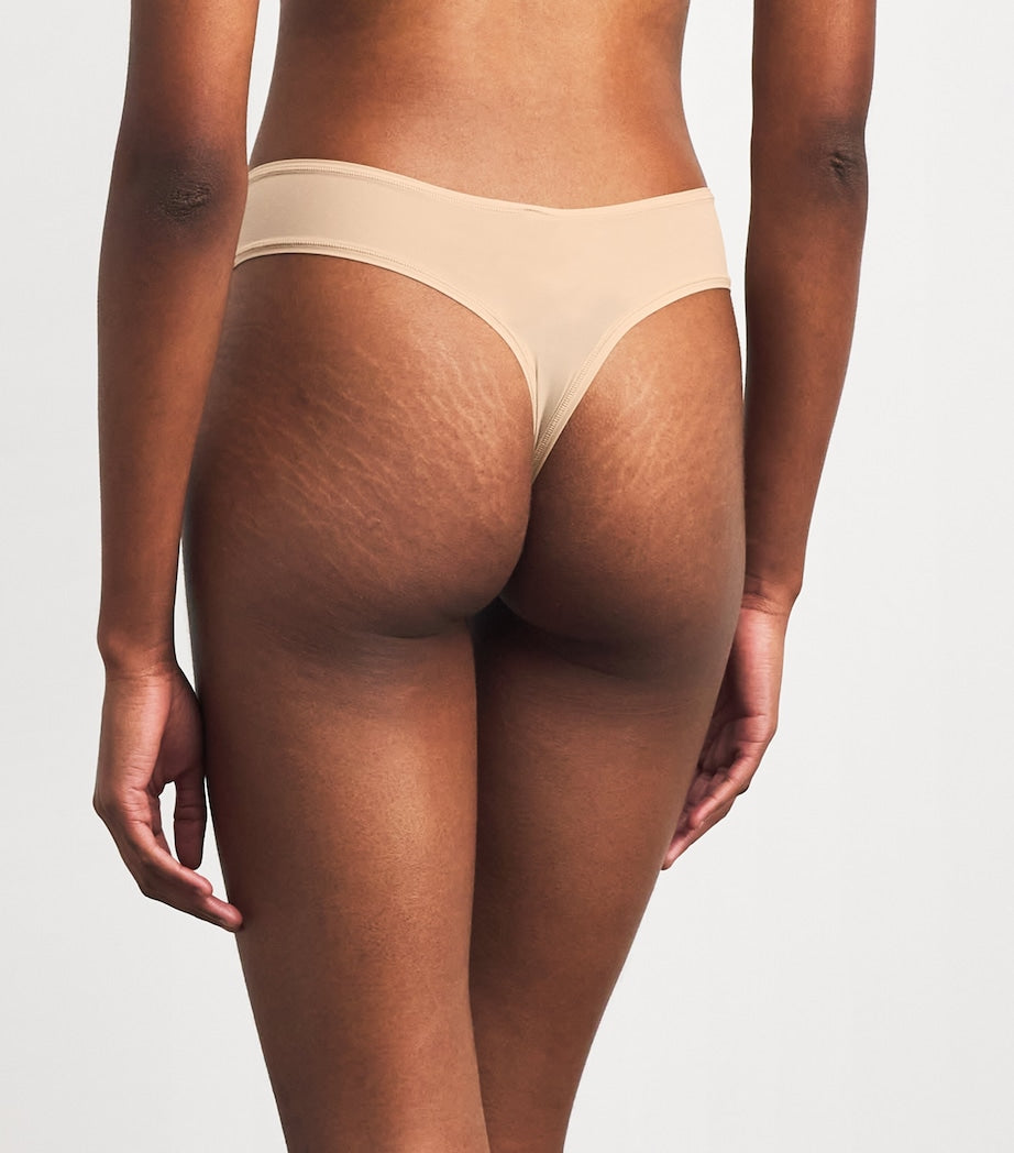 Skims Beige Fits Everybody Thong