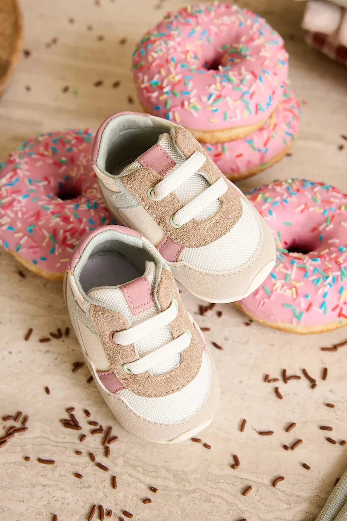 Mayoral Newborn обувки за бебе