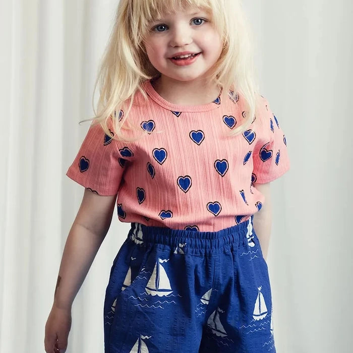 Детска памучна тениска Mini Rodini Outlined hearts