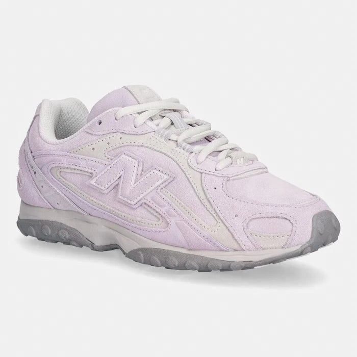 New Balance 204 маратонки от велур