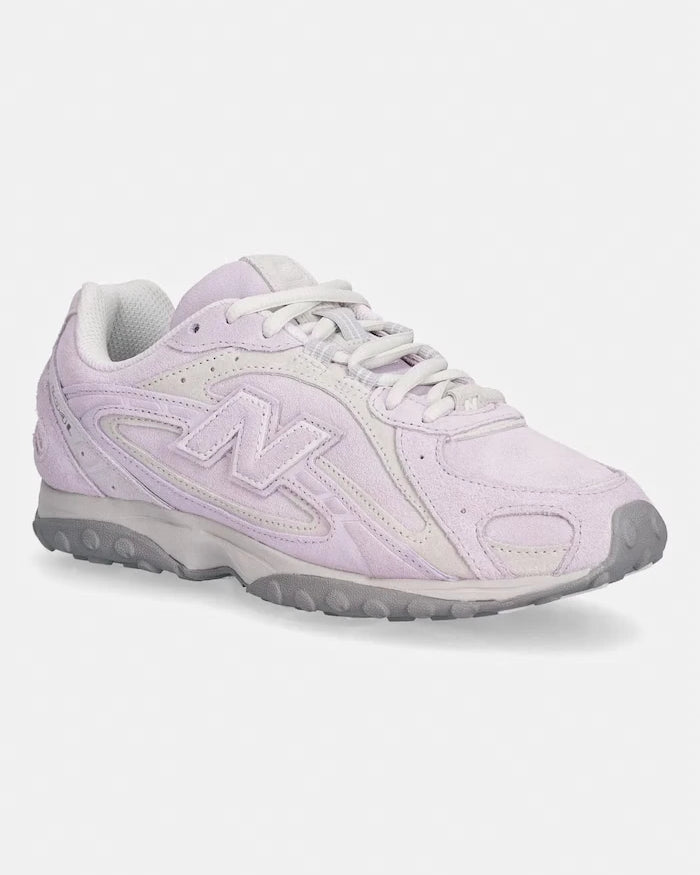 New Balance 204 Süet Spor Ayakkabı