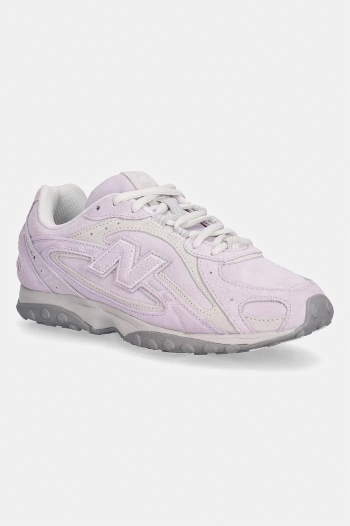 New Balance 204 маратонки от велур