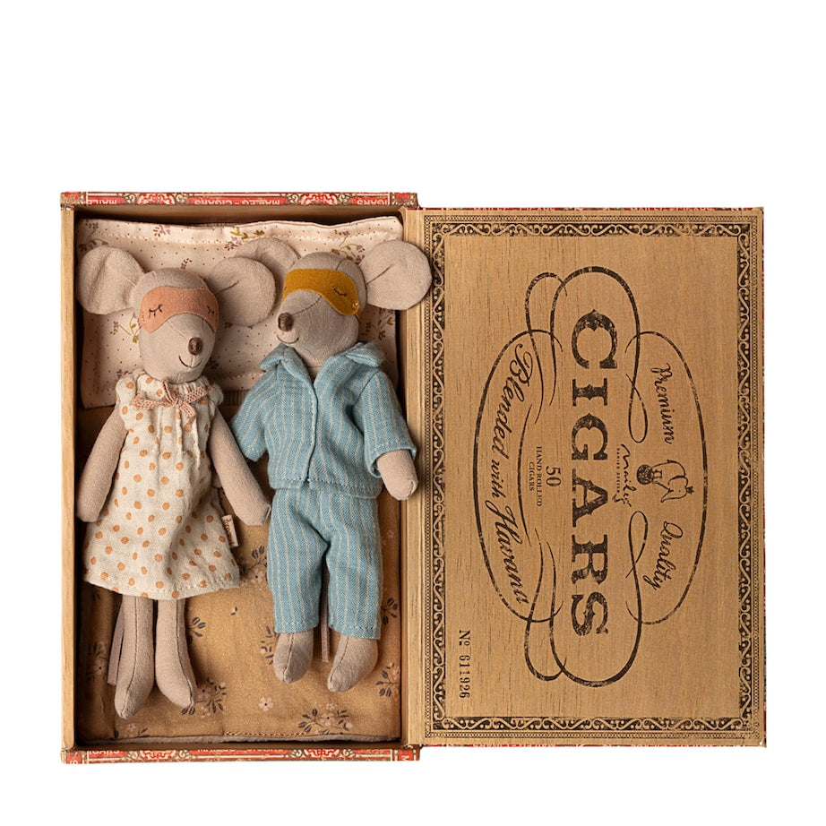 Maileg Mum and Dad Mice Bedtime Cigarbox Set (21cm)