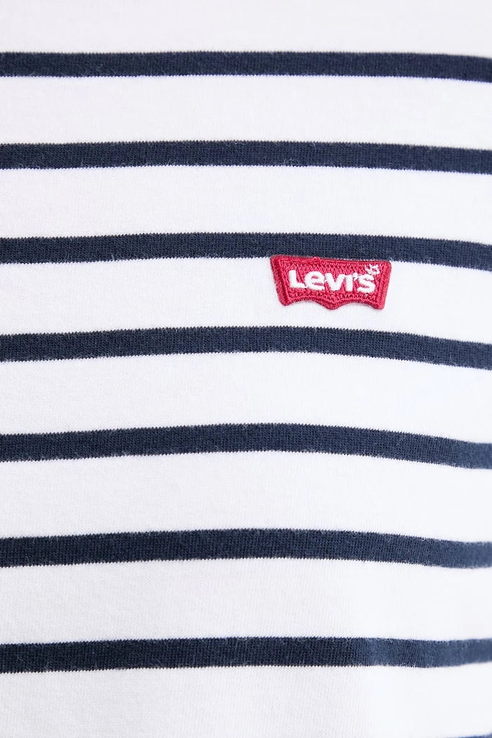 Памучна тениска Levi's PERFECT TEE