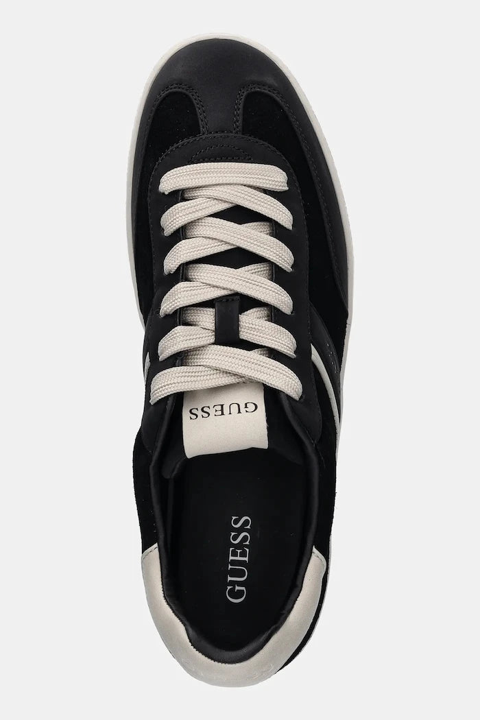 Маратонки Guess NOLA III