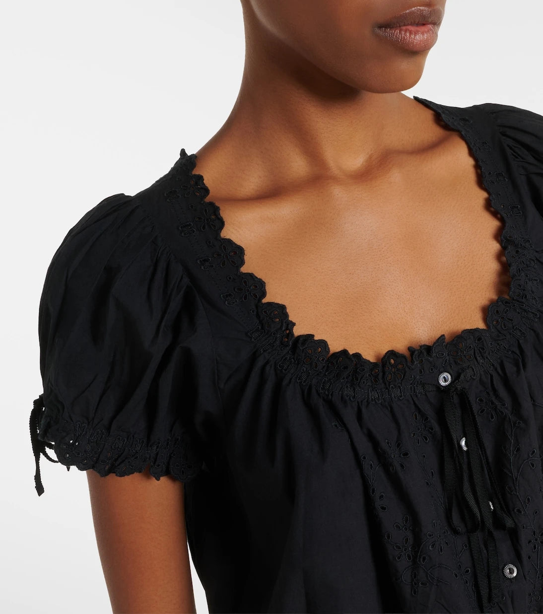 Dôen - Nera embroidered cotton top