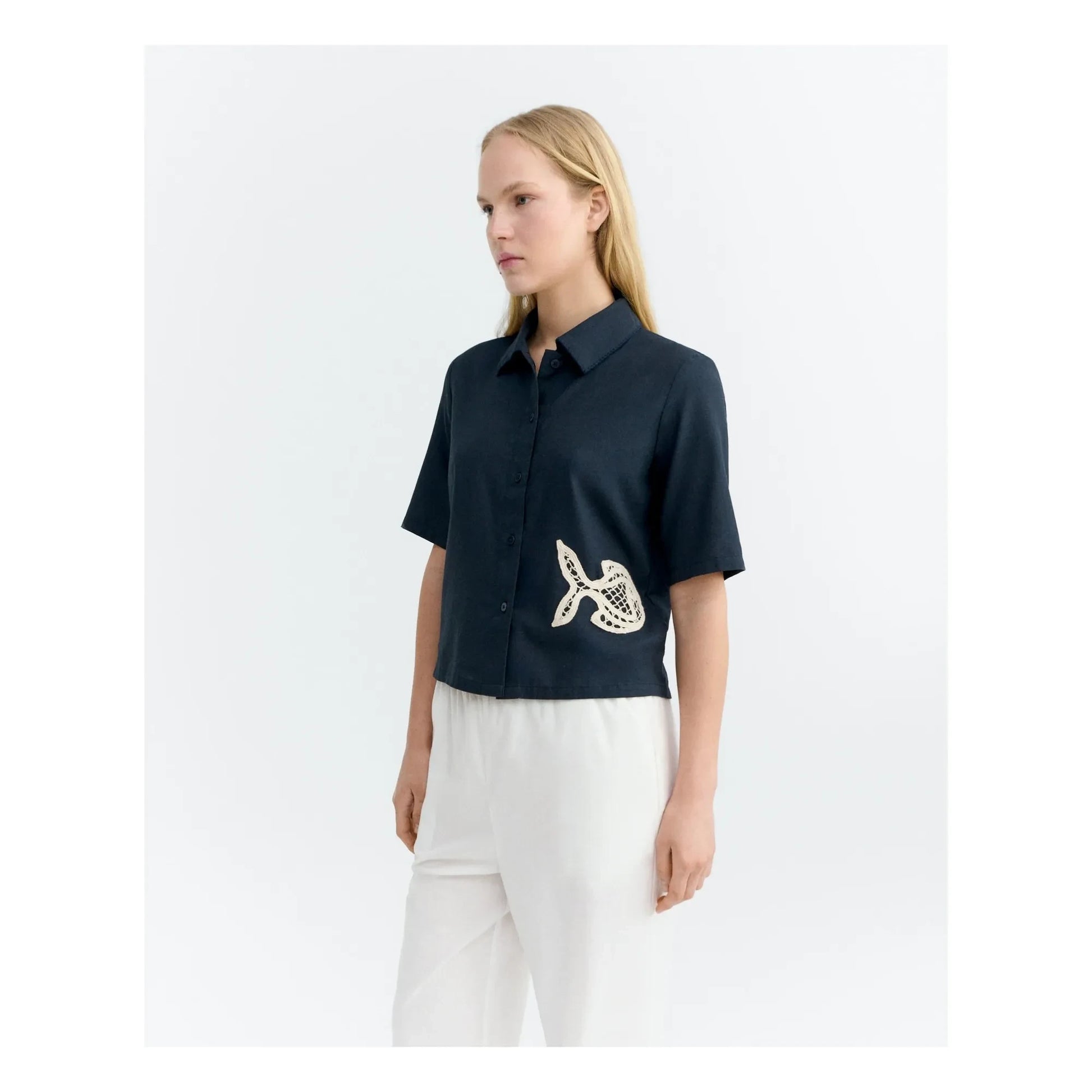 Thinking Mu - Donkey Fish organic cotton shirt | Navy blue