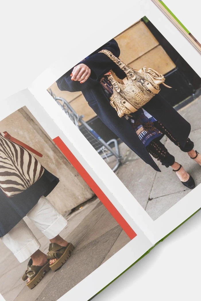 Книга home & lifestyle Its All About Animal Print by Suzanne Middlemass, English