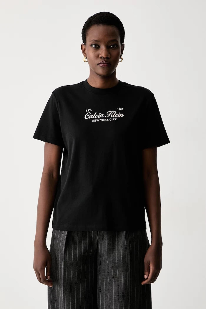 Calvin Klein Jeans pamuklu kadın tişört