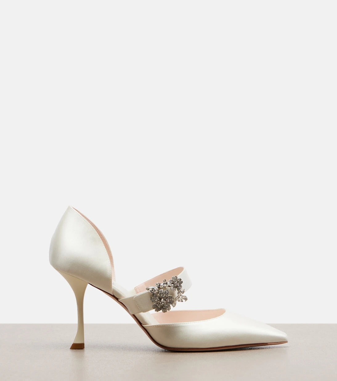 Roger Vivier - Mini Buket işlemeli saten pompalar