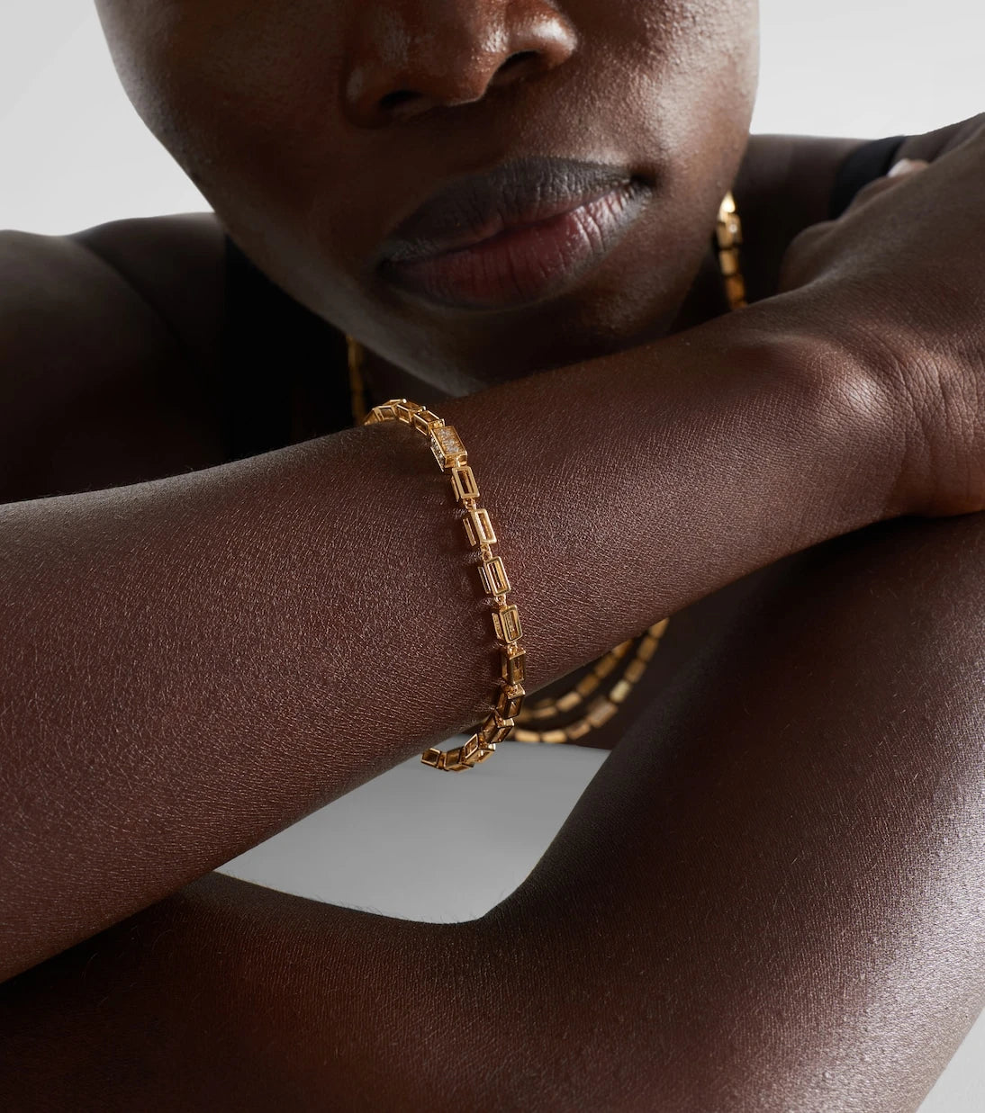 Suzanne Kalan - Block-Chain 18kt gold bracelet with diamonds