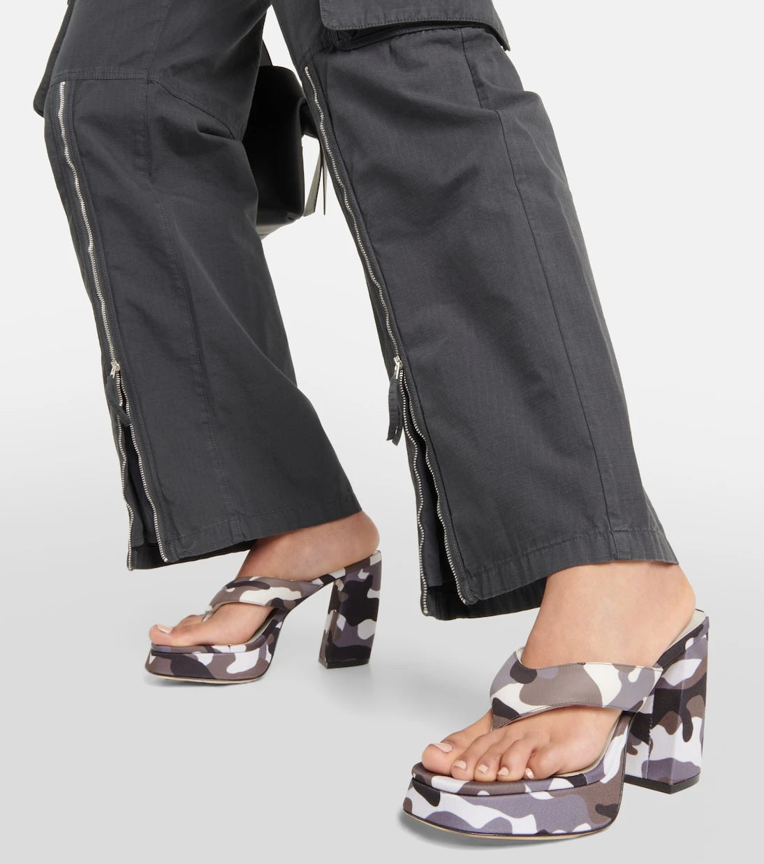 Gia Borghini - Gia 17 Uni camouflage platform thong sandals