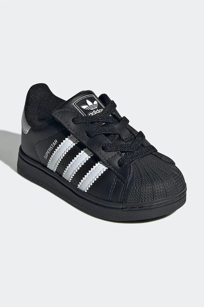 Детски маратонки adidas Originals SUPERSTAR II