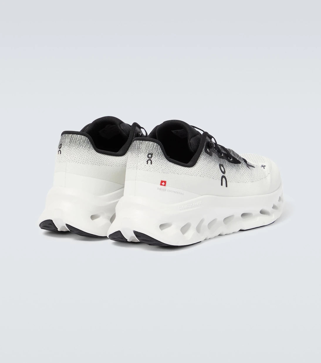 On - Cloudtilt running shoes