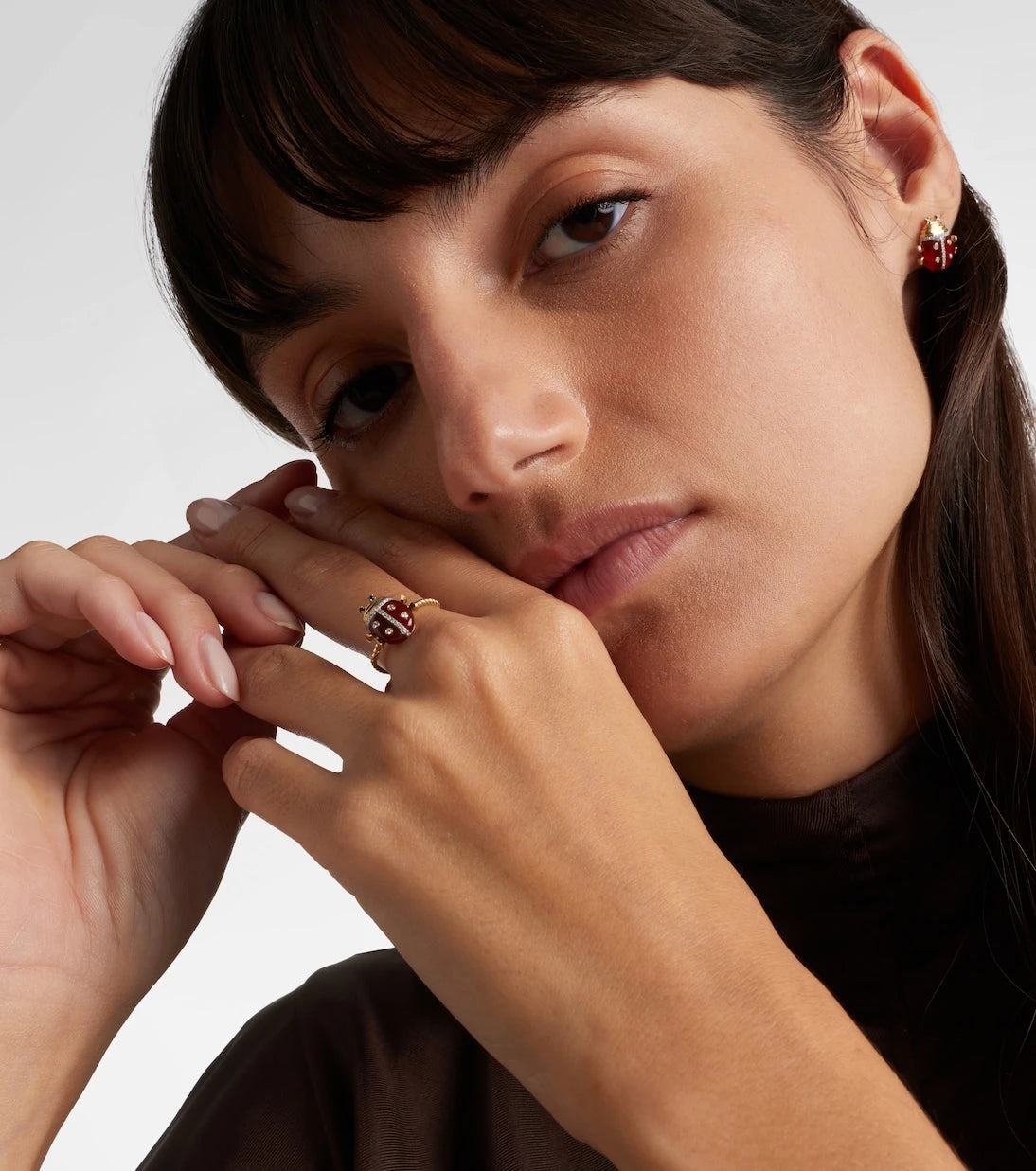 Yvonne Léon - Coccinelle Mini 9kt gold ring with gemstones