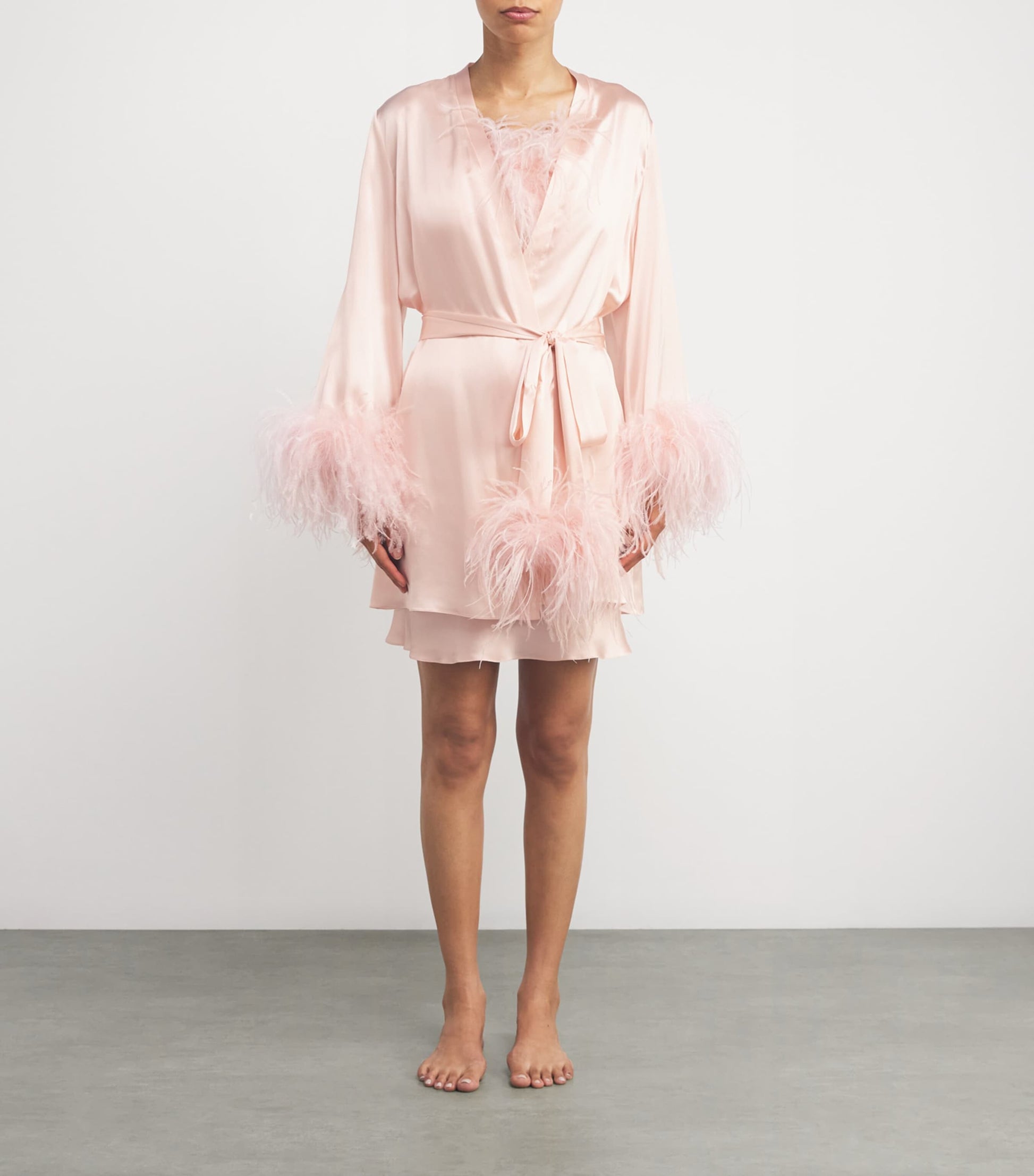 Gilda & Pearl Pink Silk-Ostrich Feather Short Robe