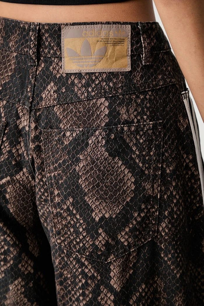 adidas Originals kadın denim bermuda şort