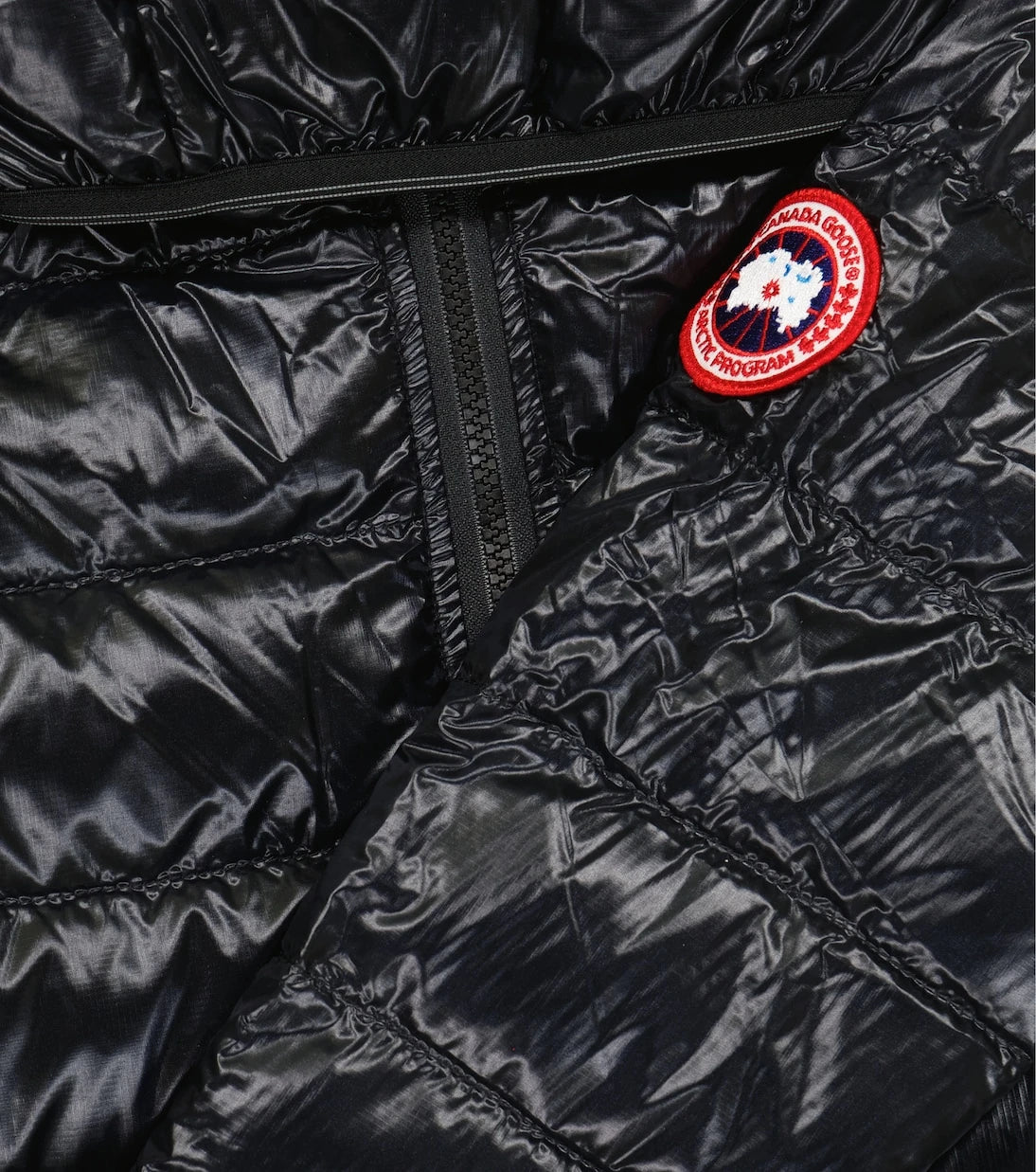 Canada Goose Kids - سترة كروفتون المنتفخة بغطاء للرأس للأطفال