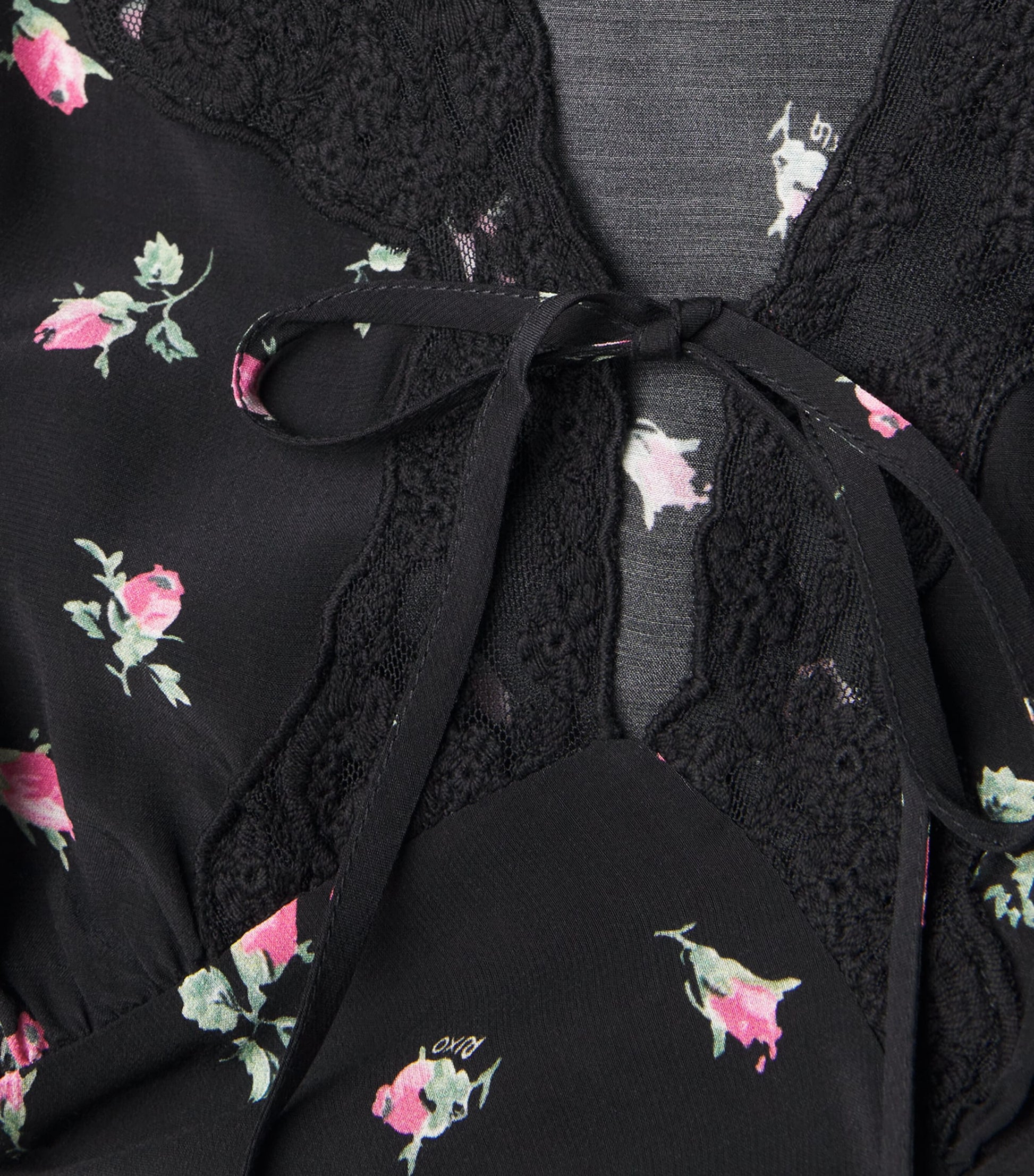 Rose Print Amary Maxi Dress SIENNA BUD BLACK